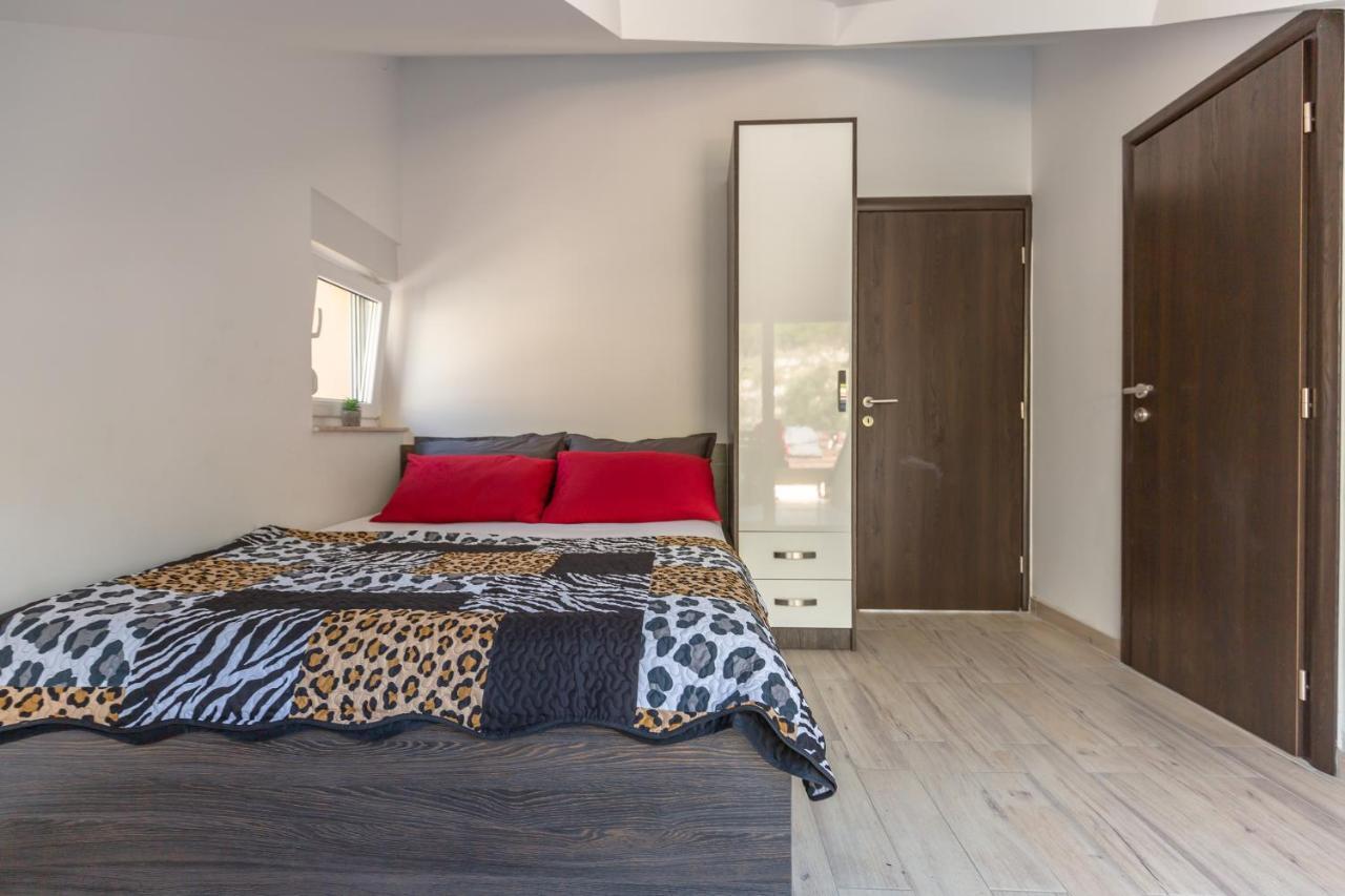 Ferdo 2 Daire Makarska Dış mekan fotoğraf